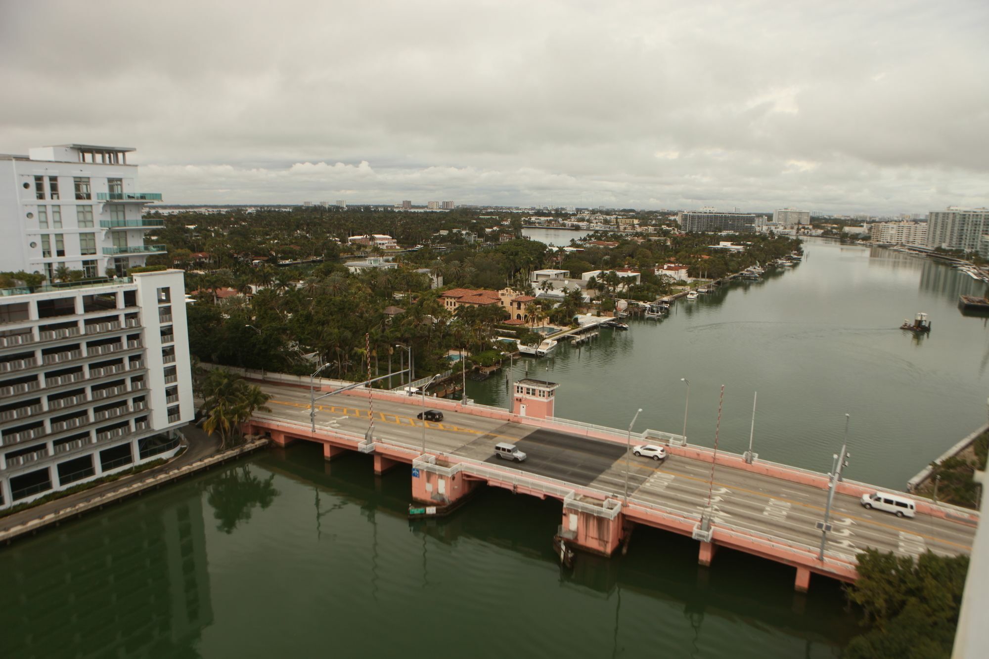 Hotel The Casablanca On The Ocean West Tower Miami Beach Exterior foto