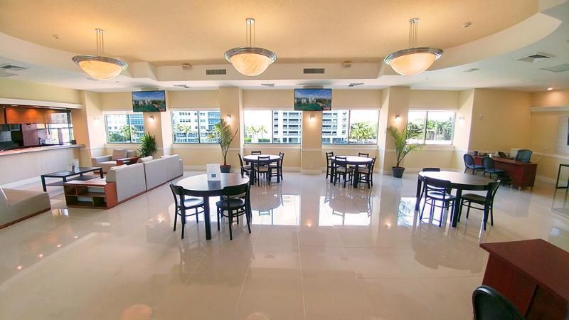 Hotel The Casablanca On The Ocean West Tower Miami Beach Exterior foto