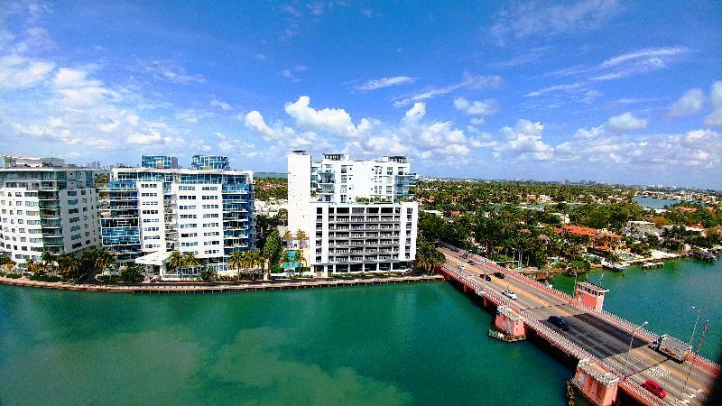 Hotel The Casablanca On The Ocean West Tower Miami Beach Exterior foto